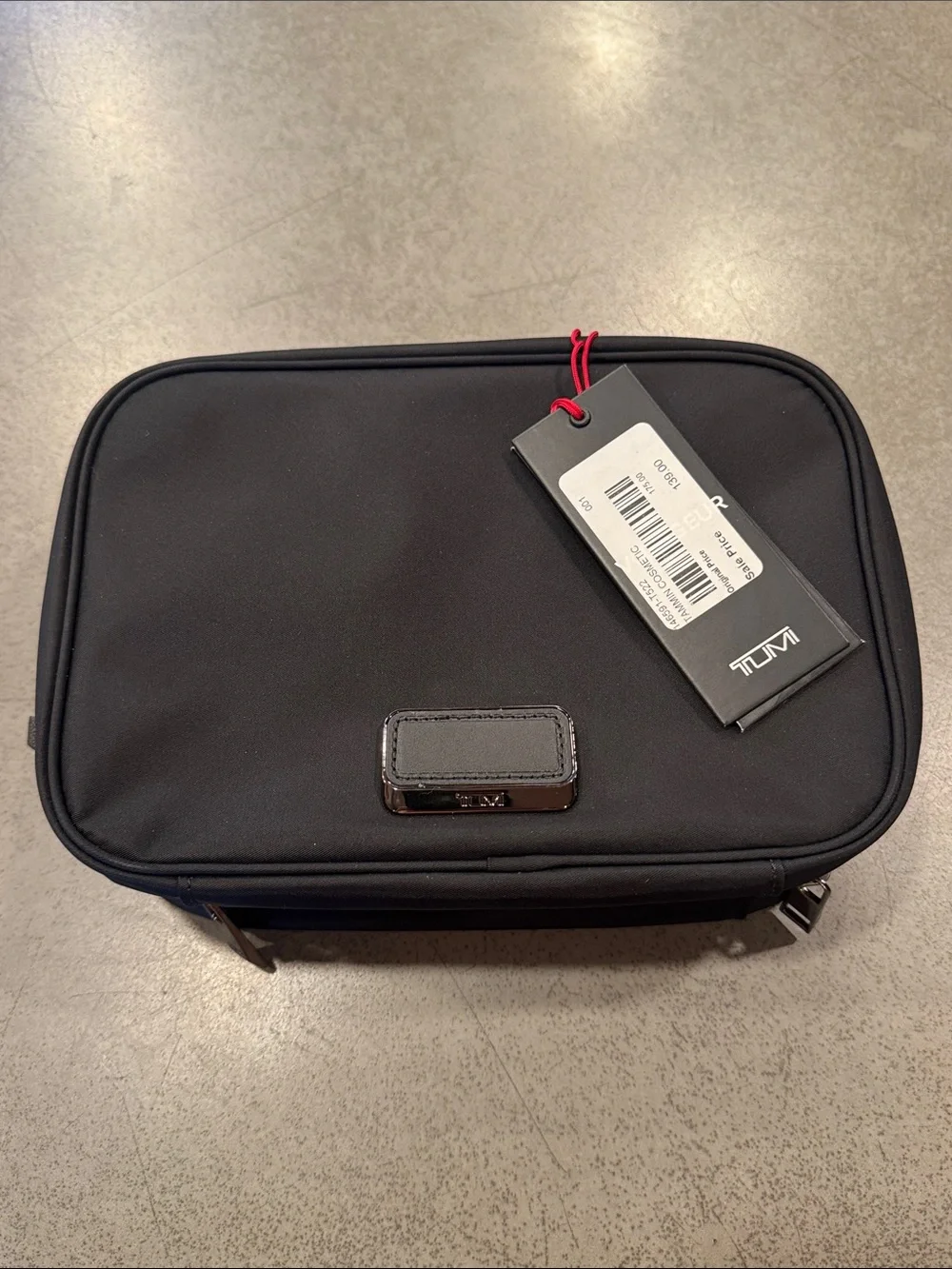 NWT TUMI Voyageur Tammin Cosmetic Case Black Travel Toiletry Organizer